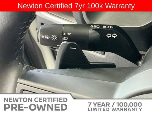 Used 2024 Nissan Rogue SV w/ SV Premium Package AWD/4WD image 30