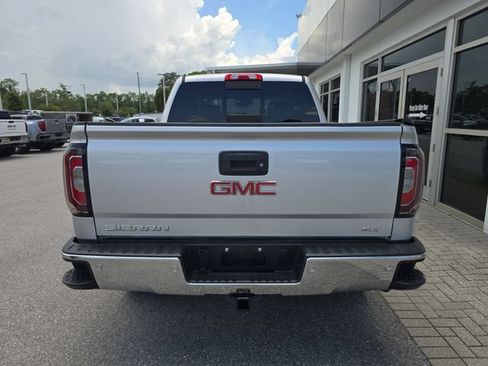 Certified 2018 GMC Sierra 1500 SLT AWD/4WD image 7