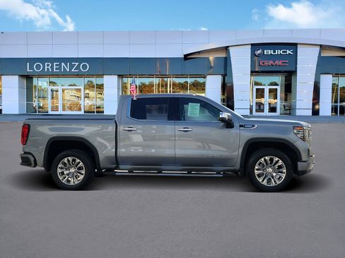 Used 2024 GMC Sierra 1500 Denali w/ Technology Package image 4