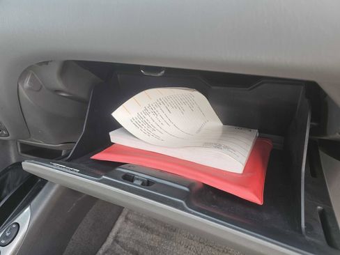 Used 2003 Toyota Sequoia Limited image 47