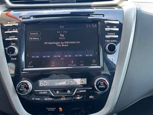 Used 2020 Nissan Murano SV FWD image 24