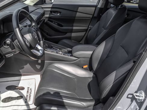 Used 2024 Honda Accord Touring image 13