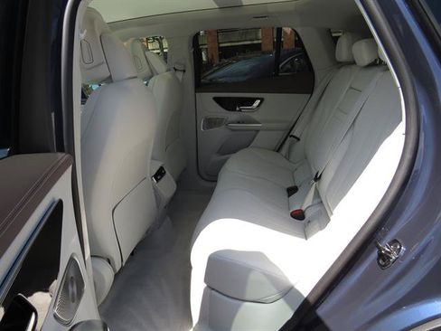Certified 2023 Mercedes-Benz EQE 350+ 4MATIC SUV w/ Exclusive Trim Package image 24
