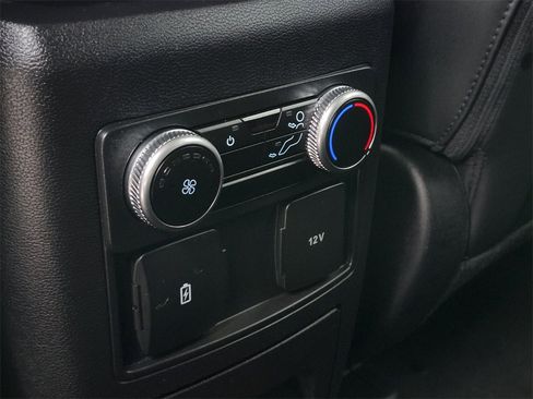 Certified 2022 Ford Explorer XLT w/ Equipment Group 202A image 17