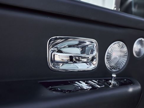 Used 2019 Rolls-Royce Cullinan image 34