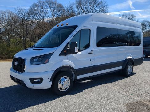 New 2026 Ford Transit 350 XLT image 6