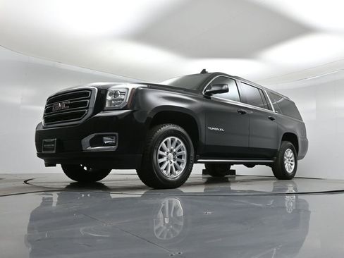 Used 2019 GMC Yukon XL SLT w/ Open Road Package image 42