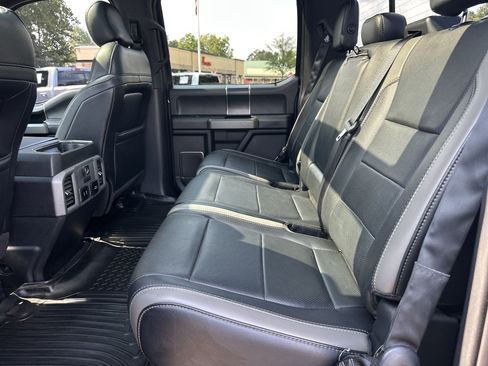 Used 2018 Ford F150 Raptor w/ Equipment Group 802A Luxury AWD/4WD image 21