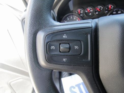 Used 2019 Chevrolet Silverado 1500 Custom Trail Boss w/ Custom Convenience Package image 19