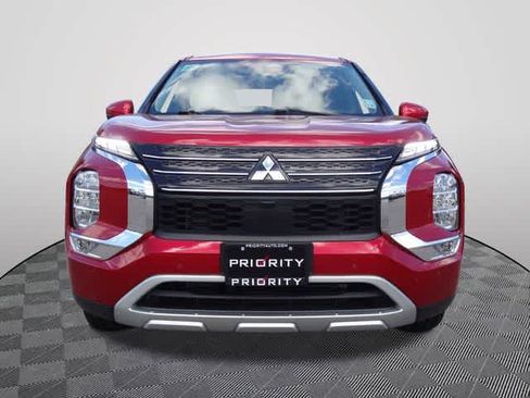 Used 2024 Mitsubishi Outlander SE FWD image 4