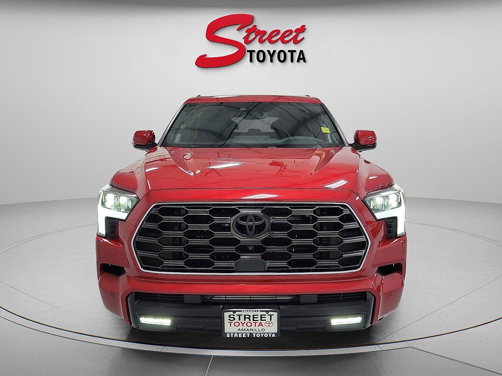 Certified 2024 Toyota Sequoia Platinum AWD/4WD image 6