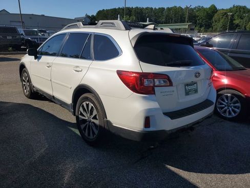 Used 2017 Subaru Outback 3.6R Limited AWD/4WD image 8