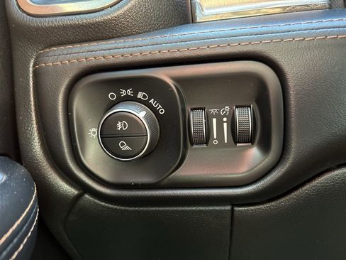 Used 2022 RAM 3500 Limited image 22