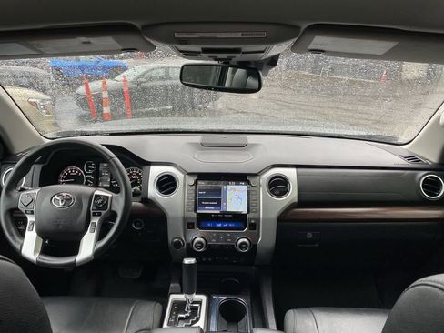 Used 2021 Toyota Tundra Limited w/ Limited Premium Package image 11