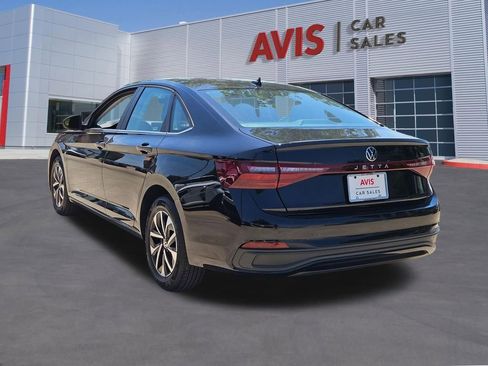 Used 2025 Volkswagen Jetta S FWD image 3