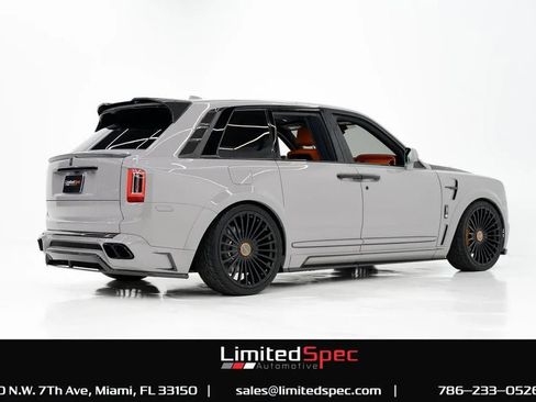 Used 2023 Rolls-Royce Cullinan Black Badge w/ Driver's Package AWD/4WD image 19
