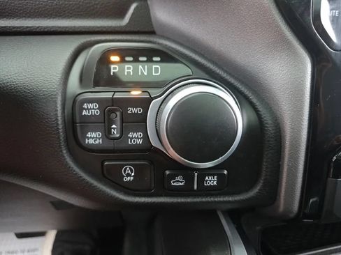 Used 2023 RAM 1500 Big Horn AWD/4WD image 29