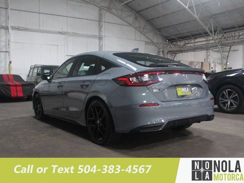 Used 2022 Honda Civic Sport image 16