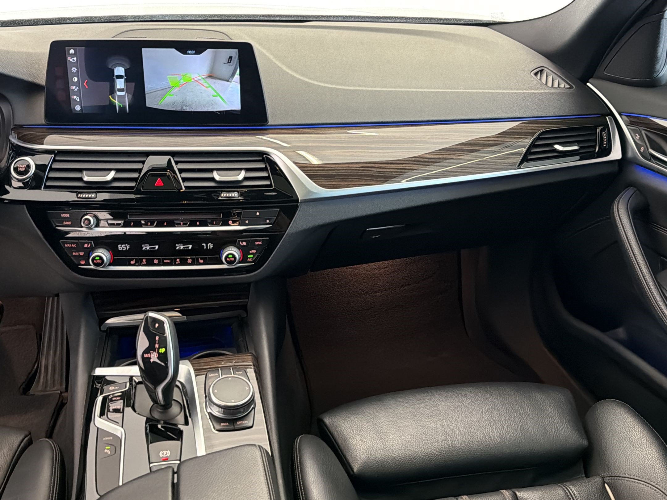 Used 2018 BMW 530e xDrive AWD/4WD image 30