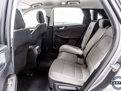 Used 2021 Ford Escape SE image 27