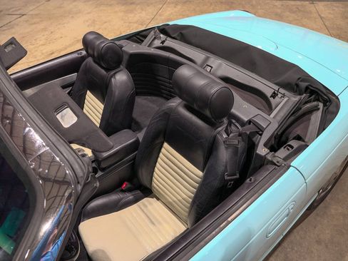 Used 2003 Ford Thunderbird RWD image 19