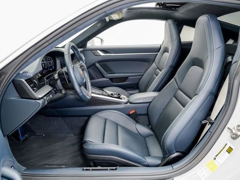 Certified 2025 Porsche 911 Carrera RWD image 6