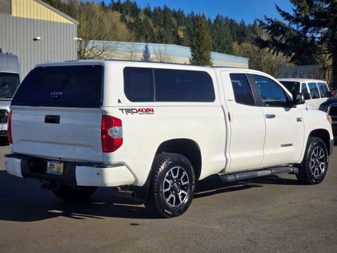 Used 2017 Toyota Tundra Limited w/ Limited Premium Package image 7