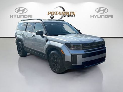 Certified 2025 Hyundai Santa Fe XRT AWD/4WD image 3