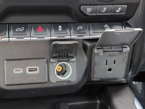 Used 2021 GMC Sierra 1500 AT4 w/ AT4 Value Package image 28