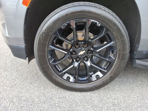 Used 2022 Chevrolet Tahoe RST w/ Sport Performance Package AWD/4WD image 10