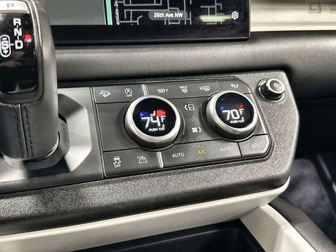 Used 2025 Land Rover Defender 110 S AWD/4WD image 22