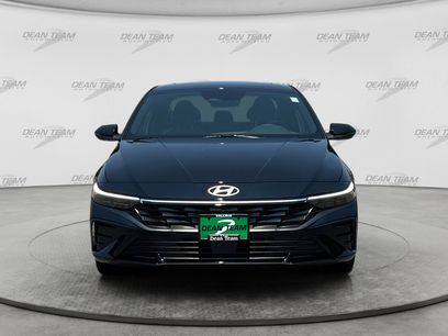 Certified 2025 Hyundai Elantra Limited
