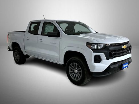 New 2026 Chevrolet Colorado LT w/ Advanced Trailering Package image 3