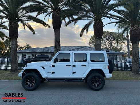 Used 2019 Jeep Wrangler Unlimited Sport S image 8