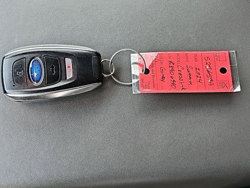 Certified 2024 Subaru Crosstrek 2.0i Premium image 40