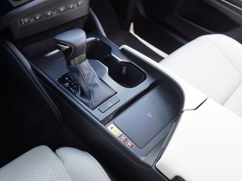 Certified 2025 Lexus ES 350 Ultra Luxury FWD image 19