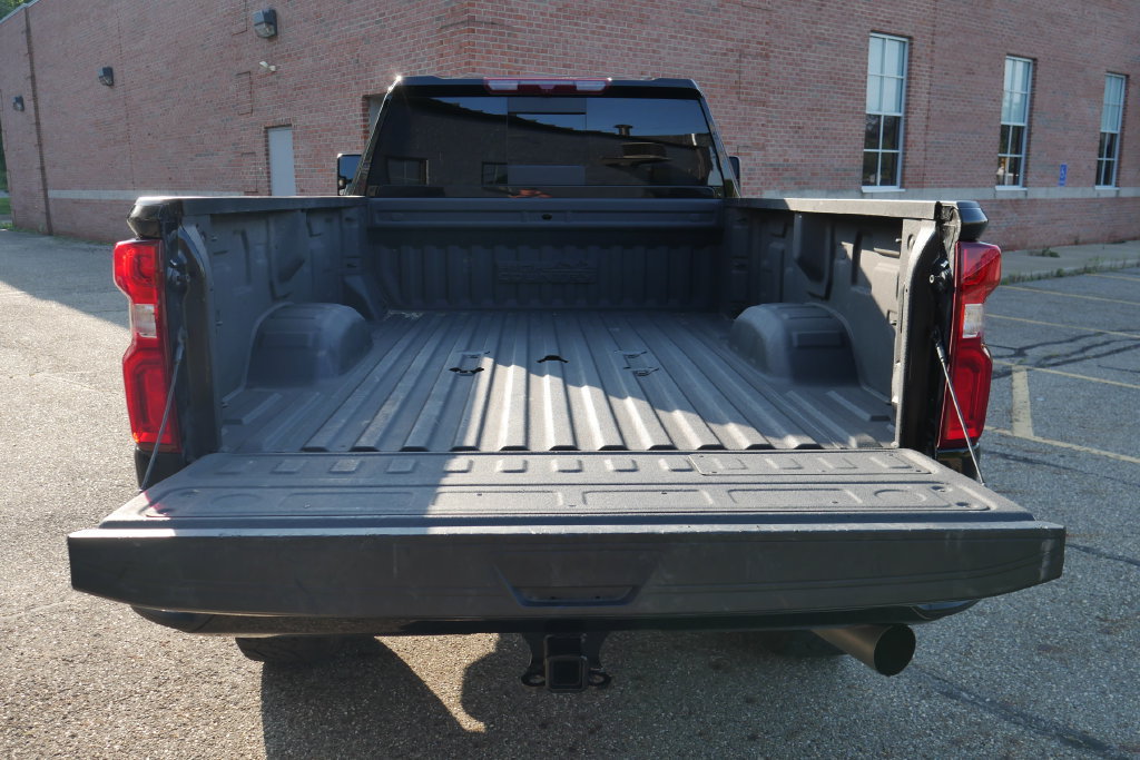 Used 2024 Chevrolet Silverado 2500 High Country AWD/4WD image 8