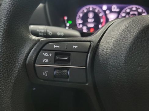 Certified 2024 Honda Accord EX image 25
