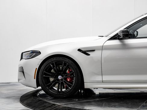 Used 2023 BMW M5 w/ Competition Package image 6
