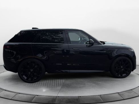 Used 2025 Land Rover Range Rover Sport Dynamic SE AWD/4WD image 8