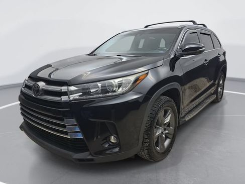 Used 2019 Toyota Highlander Limited FWD image 10