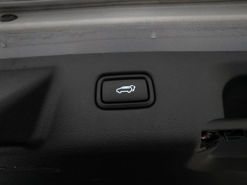 Used 2024 Hyundai Palisade Limited AWD/4WD image 15