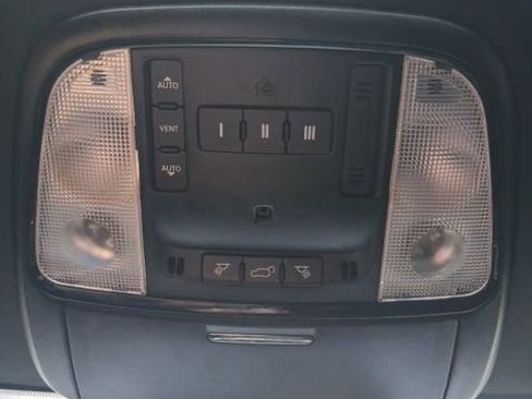 Used 2023 Dodge Durango R/T w/ Blacktop Package AWD/4WD image 35