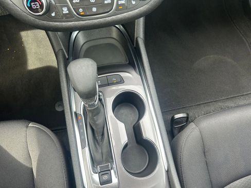 Used 2024 Chevrolet Malibu LT image 41