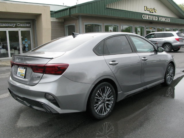 Used 2023 Kia Forte GT-Line FWD image 4