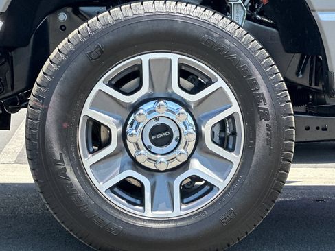 New 2026 Ford F250 Lariat w/ Lariat Ultimate Package AWD/4WD image 24