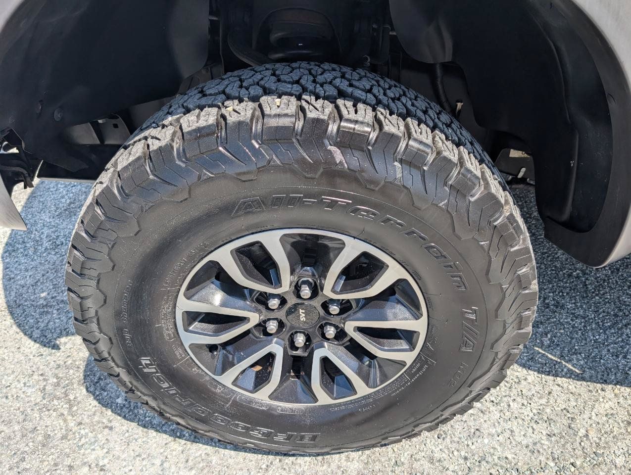 Used 2014 Ford F150 Raptor w/ Equipment Group 801A Luxury AWD/4WD image 12
