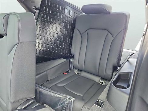 New 2025 Audi Q7 3.0T Premium Plus AWD/4WD image 24