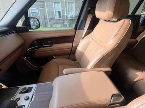 Used 2023 Land Rover Range Rover Autobiography AWD/4WD image 21
