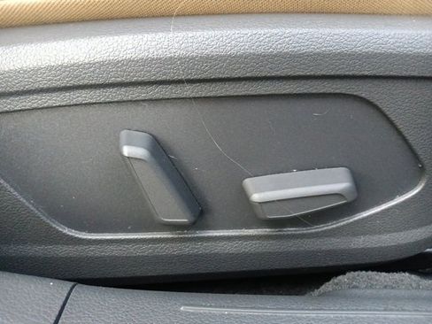 Used 2024 Hyundai Sonata Limited image 35